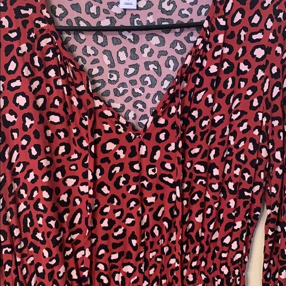 Spring dress - Picture 2 of 3